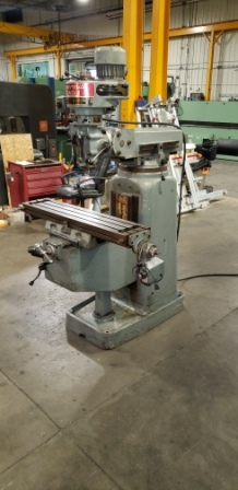 KONDIA STEPPULLEY VERTICAL MILL, 1.5HP, POWERFEED ON X , USED