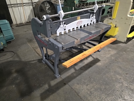 16 Ga. x 52&quot;, PEXTO GAP KICK SHEAR, USED